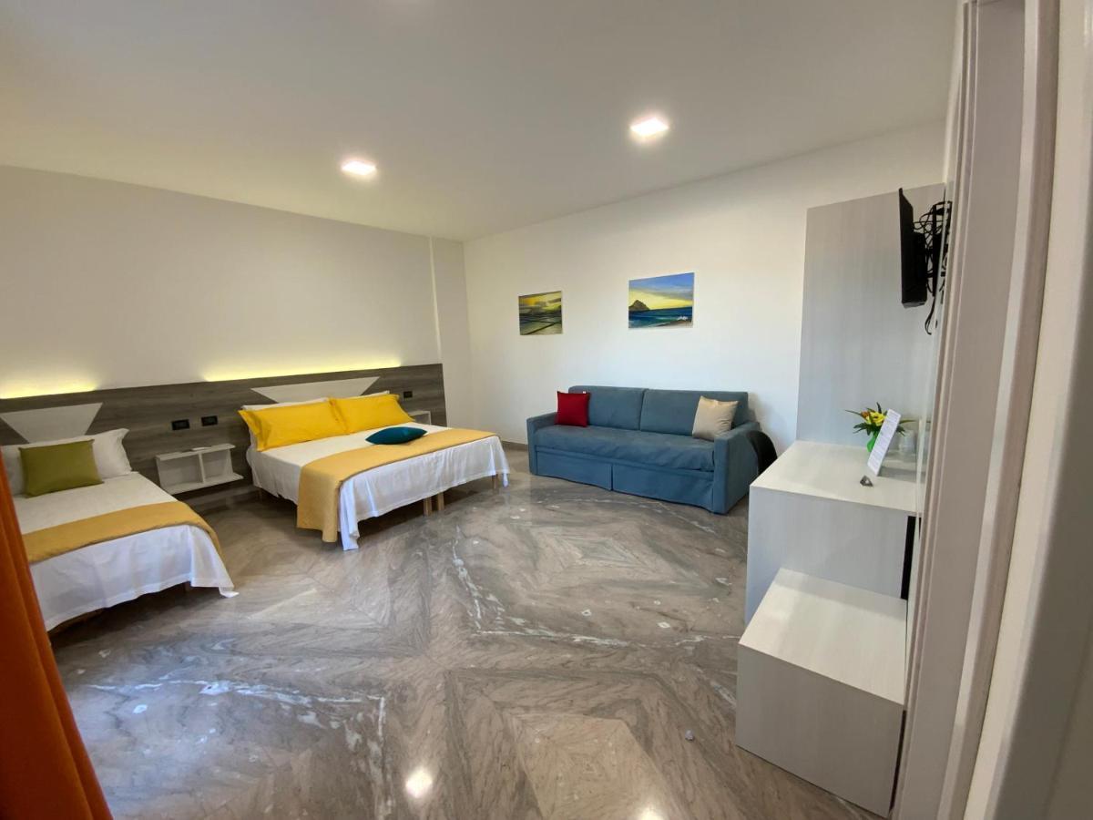 Oasi Nel Deserto Bed & Breakfast Custonaci Exterior photo